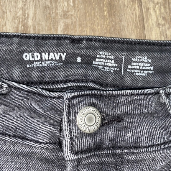 Extra High-Waisted Rockstar 360° Stretch Super Skinny Jeans 8R - Picture 7 of 9